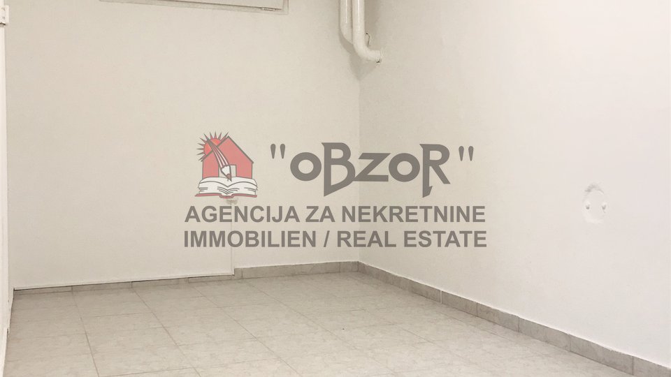 Zadar-PERTIĆI, Garaža 48,16m2
