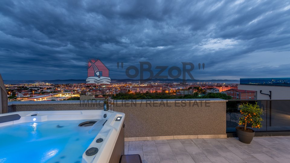 House, 220 m2, For Sale, Zadar - Bili brig