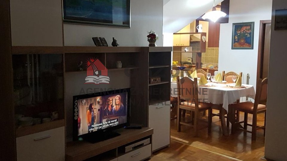 Zadar-SOKIN BRIG, samostojeća katnica s bazenom
