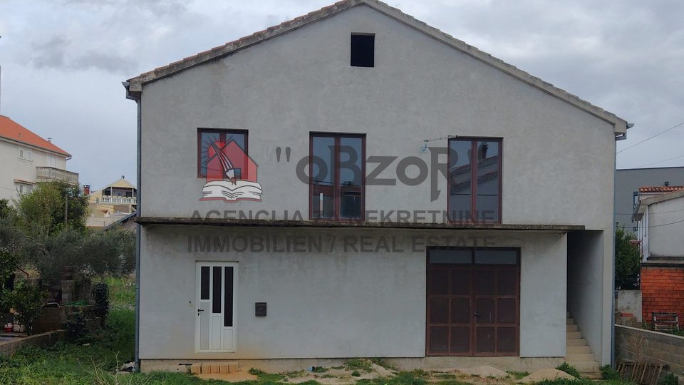 House, 240 m2, For Sale, Zadar - Crvene kuće