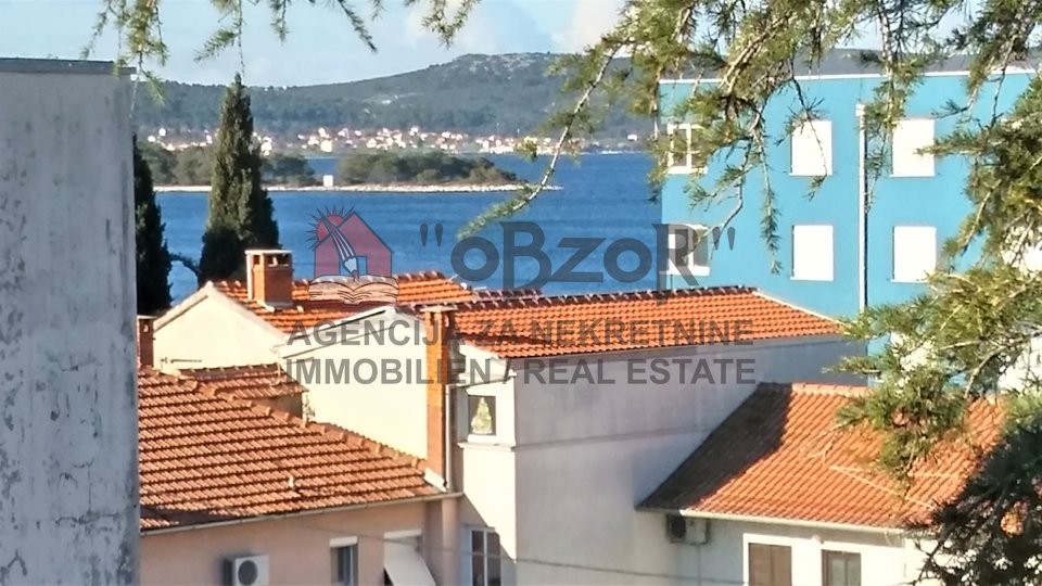 BIOGRAD AM MEER, möblierte Dreizimmerwohnung – 150 m VOM MEER ENTFERNT