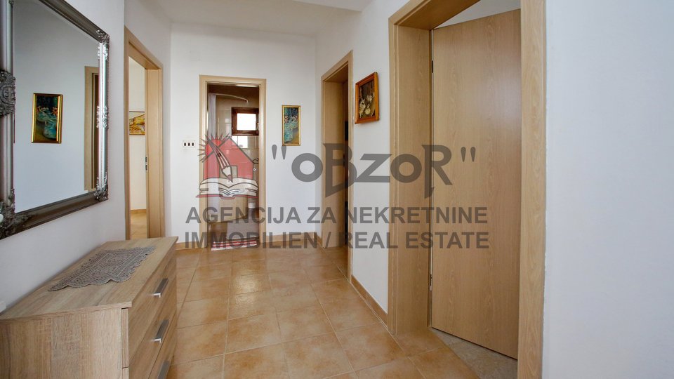 House, 381 m2, For Sale, Bibinje