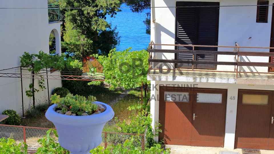 BIBINJE-Appartementhaus – ZWEITE REIHE VOM MEER