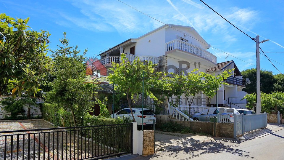 Casa, 381 m2, Vendita, Bibinje