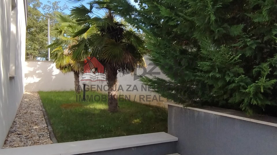 Casa, 335 m2, Vendita, Zadar-okolica - Murvica