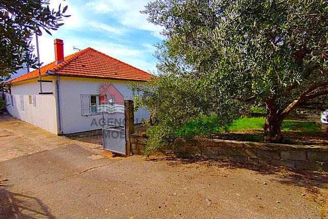 House, 133 m2, For Sale, Zadar - Bulevar