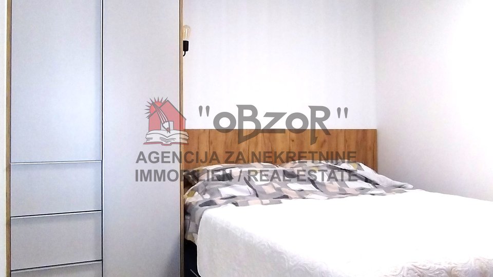 Petrčane-PUNTA RADMAN, tri namještena apartmana+wellness+dvorište - NOVOGRADNJA