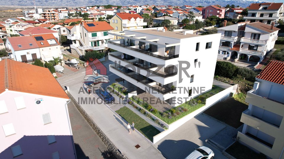 POVLJANA- Trosoban apartman s vrtom(S2) 98,76m2 - NOVOGRADNJA