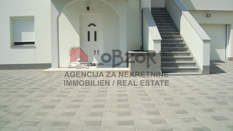 House, 194 m2, For Sale, Zadar - Petrići
