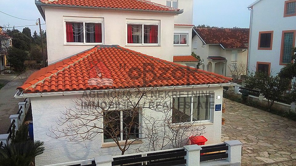 Haus, 188 m2, Verkauf, Zadar-okolica - Petrčane